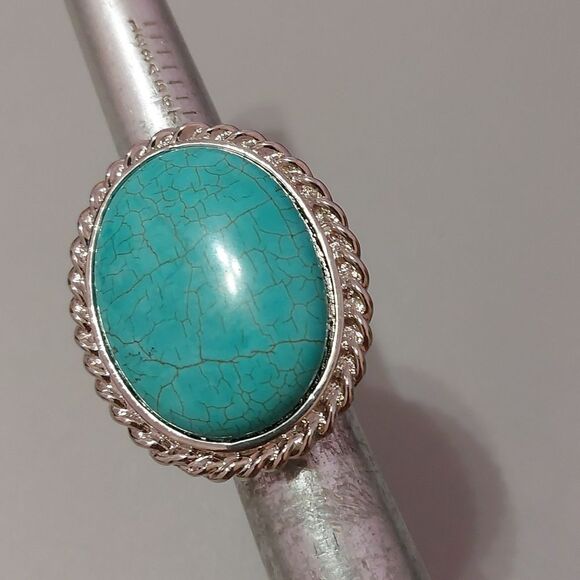 Oversized Faux Turquoise Cabochon Ring with Adjustable Band Silver Tone - Picture 4 of 6